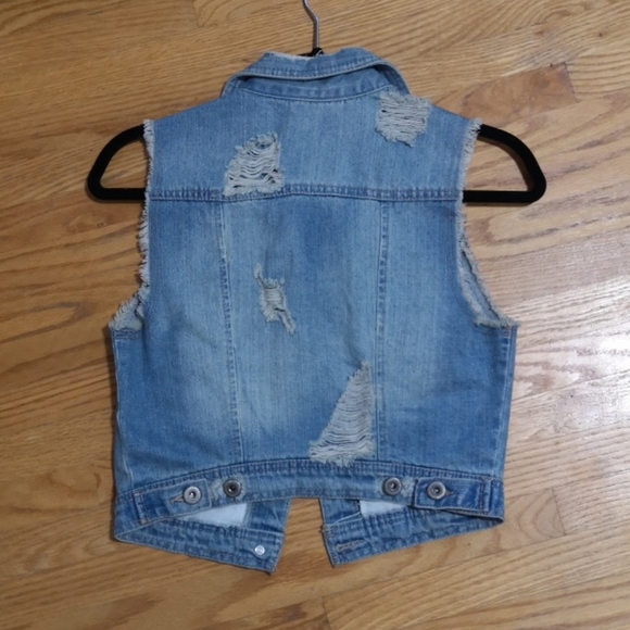 Jean vest - Picture 2 of 2